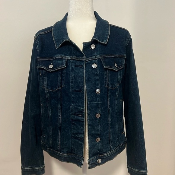 Good American Jean Jacket - Picture 1 of 6